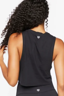Active Crew Neck Crop Top