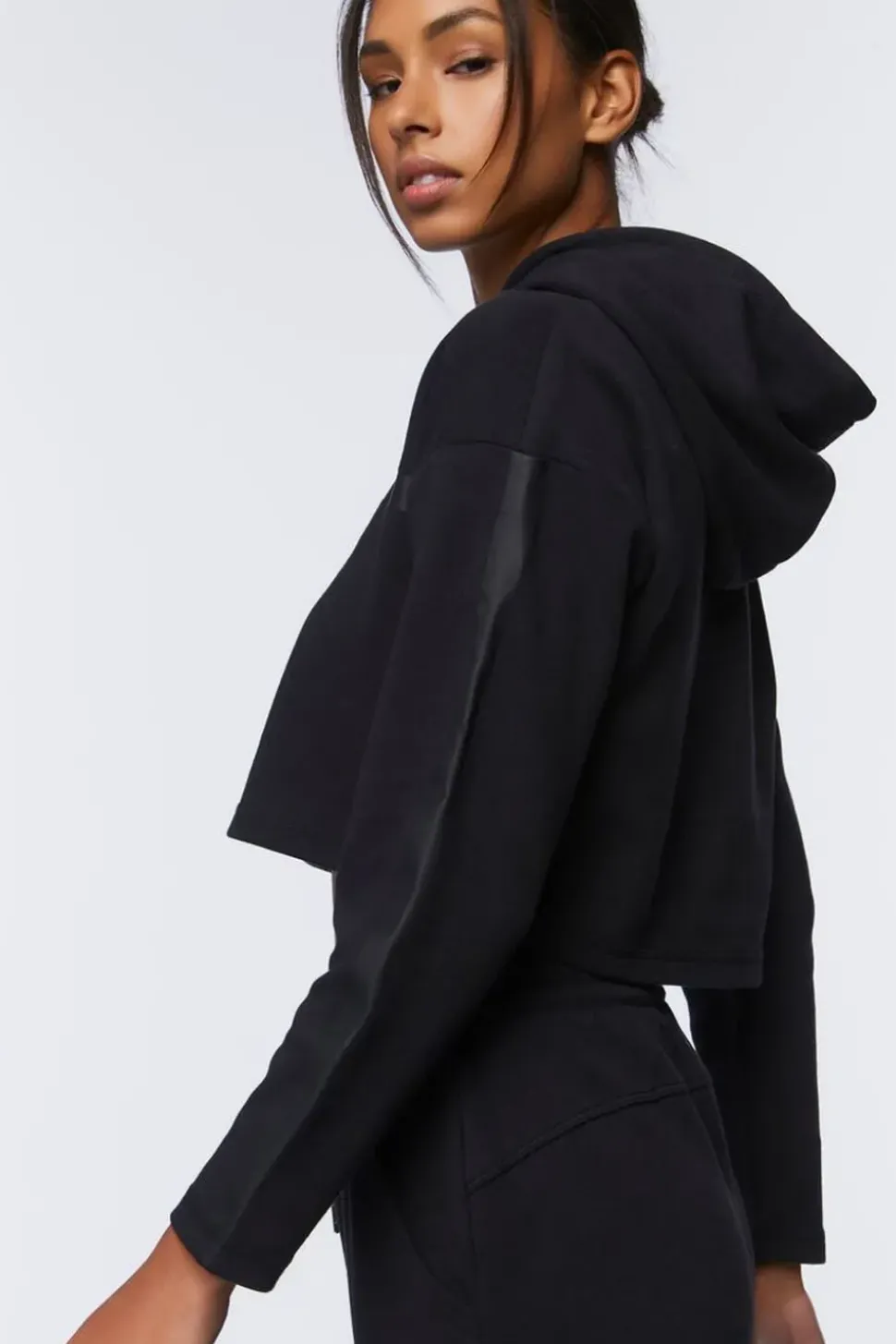Active Cropped Hoodie