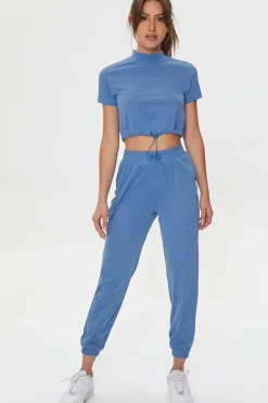 Active Mock Neck Toggle Crop Top