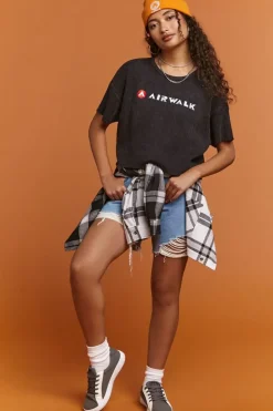 Airwalk Ribbed Graphic Tee