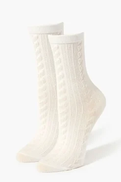 Cable Knit Crew Socks