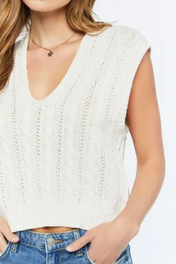Cable Knit Sleeveless Top