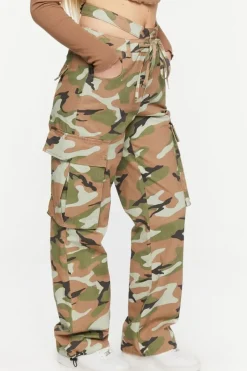Camo Dual High-Rise Cargo Pants