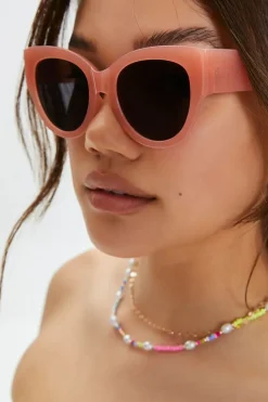 Cat-Eye Frame Sunglasses