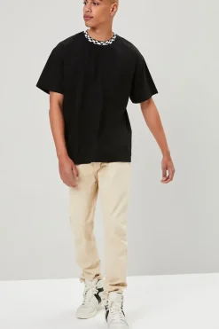 Clean Wash Tapered Jeans