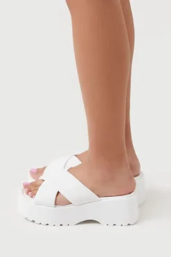 Crisscross Flatform Sandals
