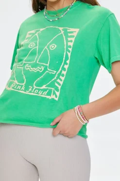 Cropped Pink Floyd Graphic Tee