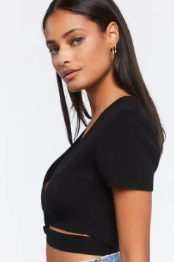 Cutout O-Ring Crop Top