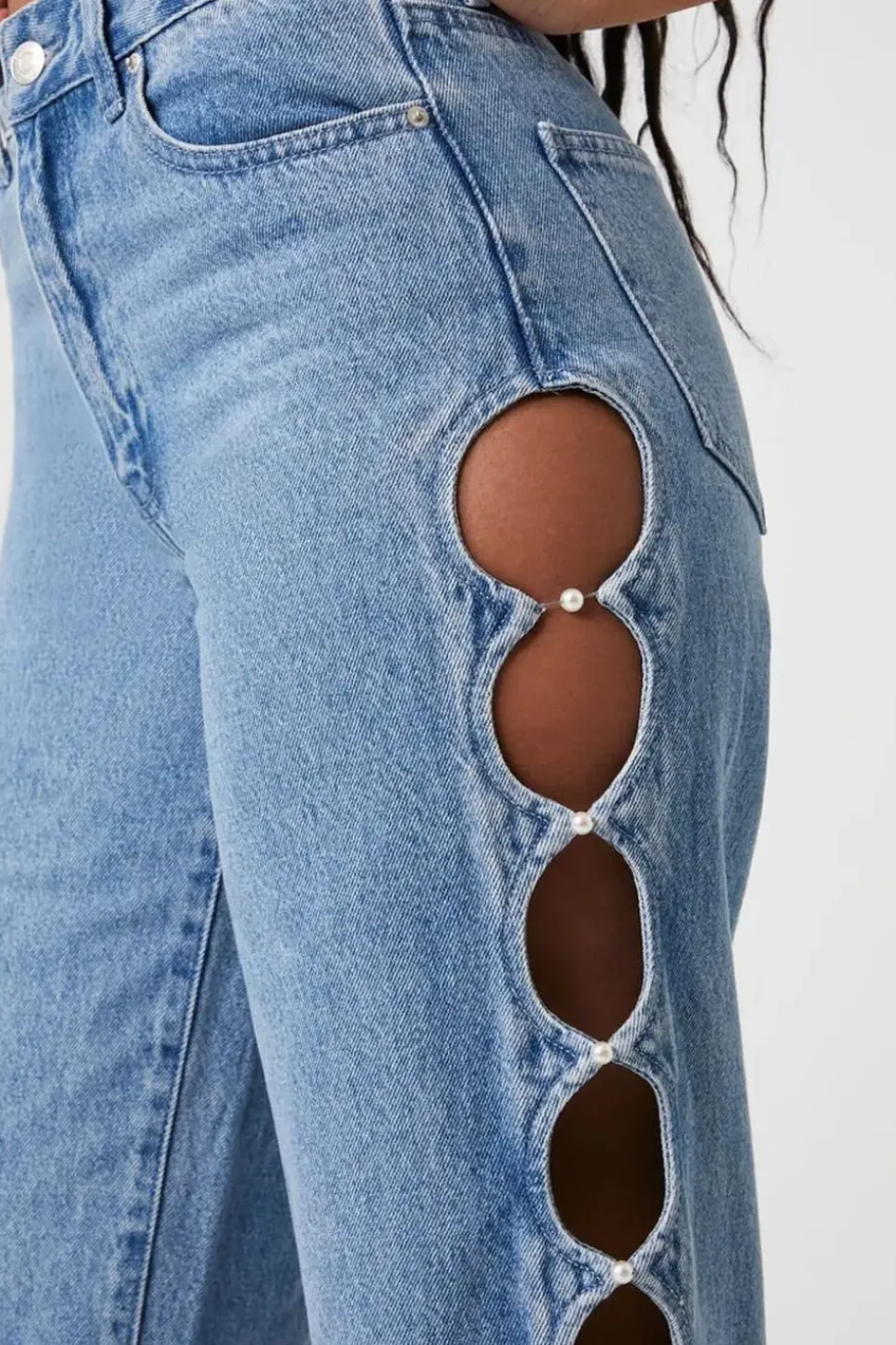 Cutout 90S-Fit High-Rise Jeans