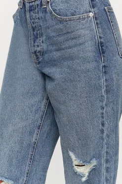 Distressed 90S-Fit Jeans