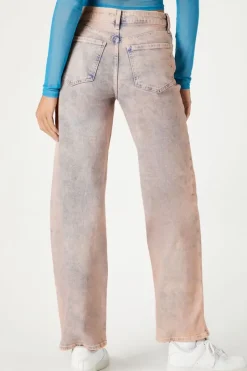 Distressed 90S-Fit Jeans