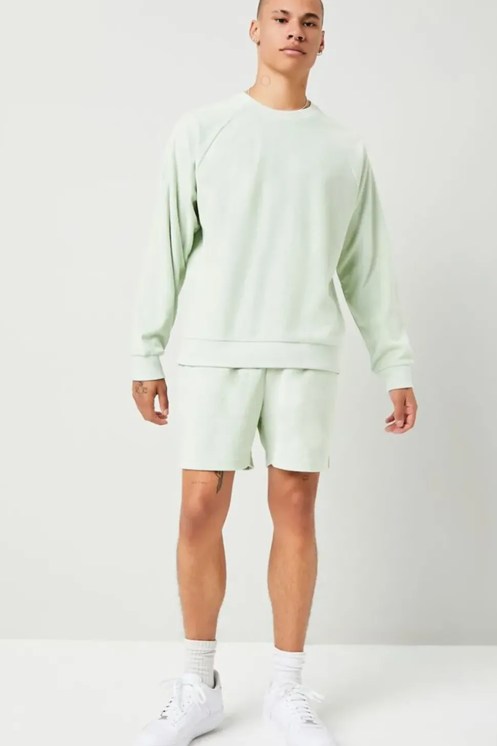 Drawstring Pocket Sweatshorts