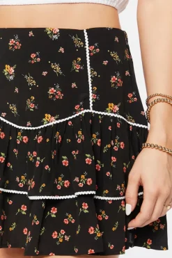 Floral Print Tiered Mini Skirt