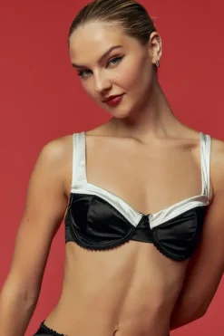 Fredericks Of Hollywood Bra
