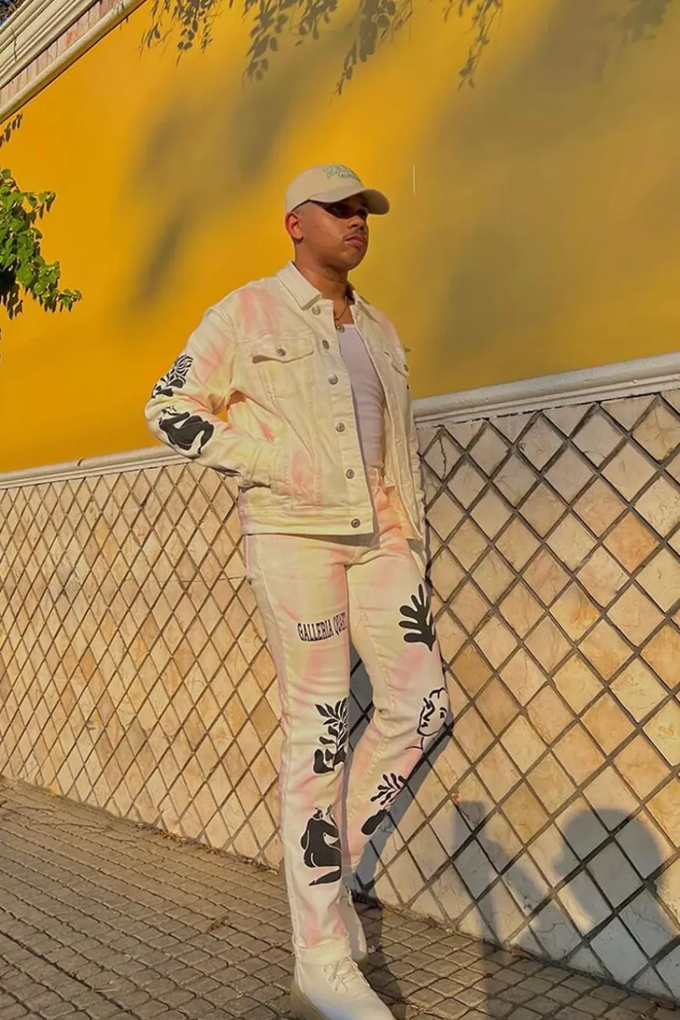 Galleria Quarta Graphic Trucker Jacket