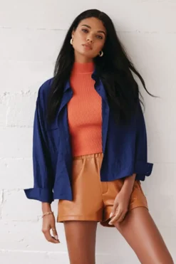 High-Low Buttoned Shirt