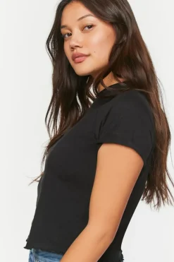 Lettuce-Edge Short-Sleeve Tee