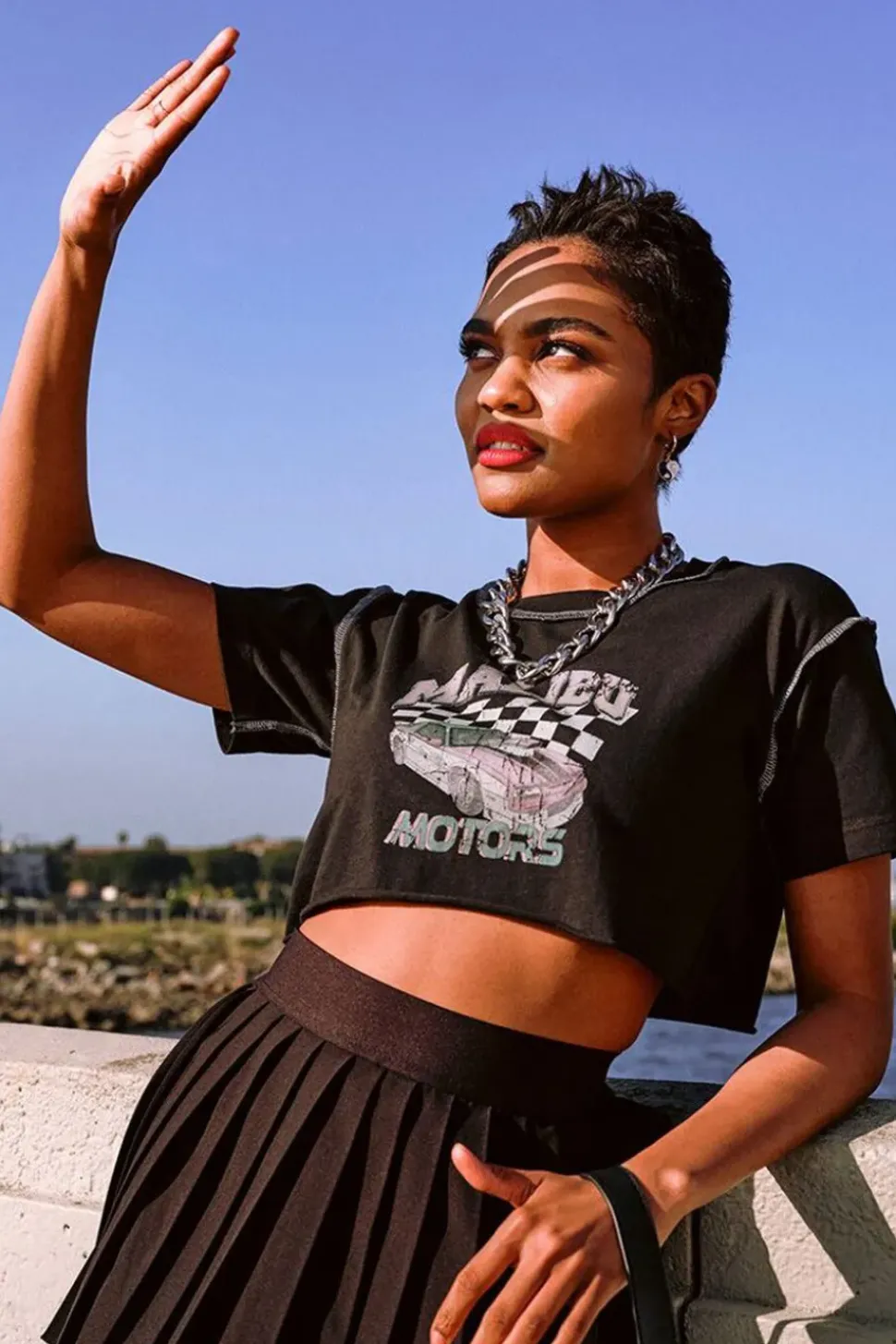 Malibu Motors Graphic Raw-Cut Tee