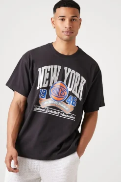 New York Knicks Graphic Tee