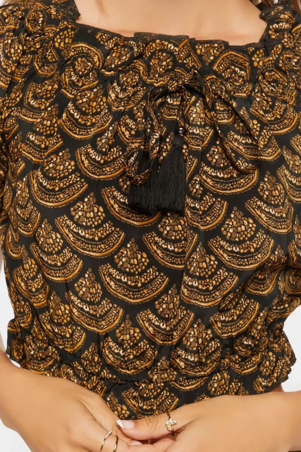 Ornate Print Puff-Sleeve Crop Top