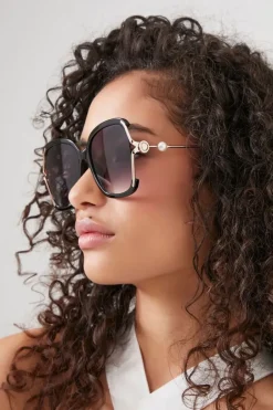 Oversized Square Sunglasses