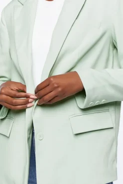 Peak Lapel Single-Breasted Blazer