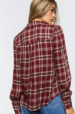 Plaid Dolphin-Hem Shirt