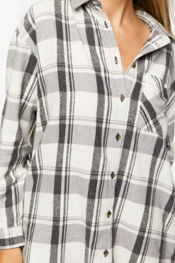 Plaid Dolphin-Hem Shirt Dress