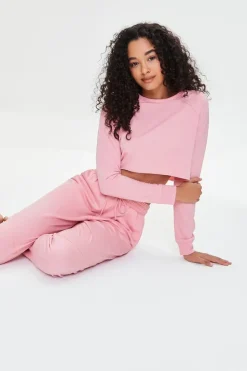Raw-Cut Crop Top