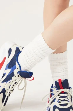 Ribbed Crew Socks