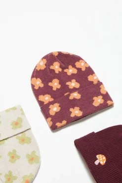 Ribbed Knit Floral Beanie