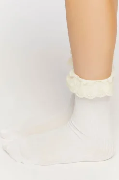 Ruffled Crochet-Trim Crew Socks