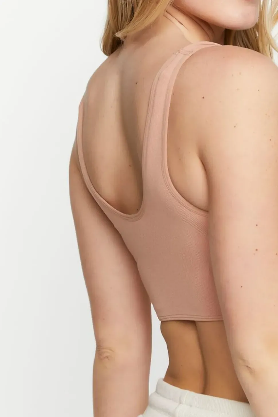 Seamless Hook-And-Eye Cropped Tank Top