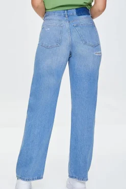 90S-Fit Straight-Leg Jeans