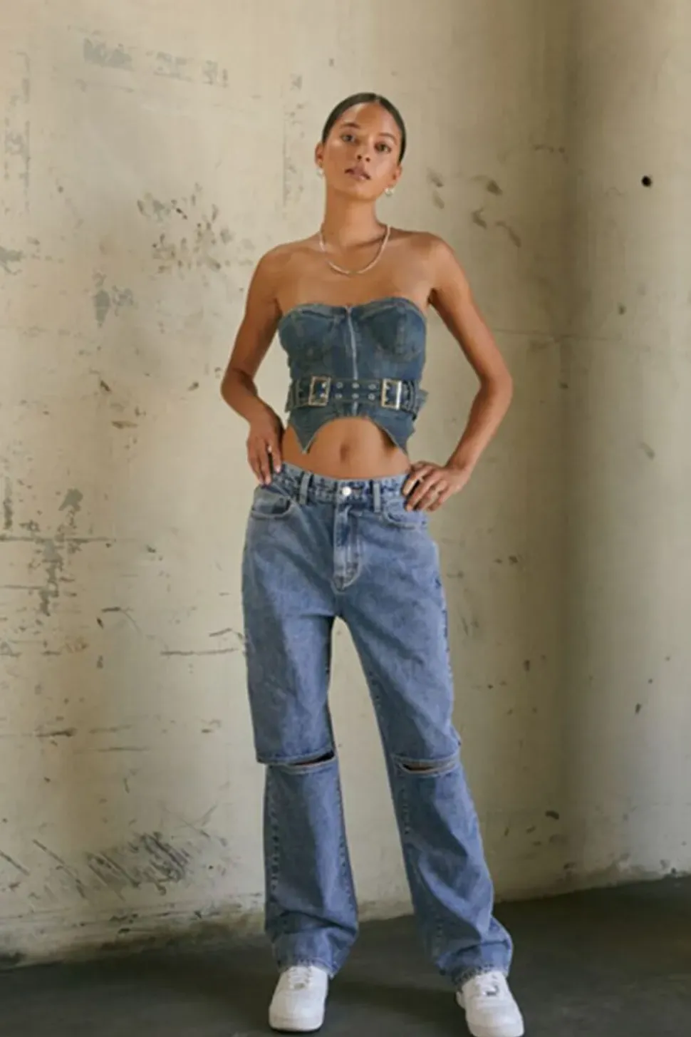 Split-Knee Relaxed High-Rise Jeans