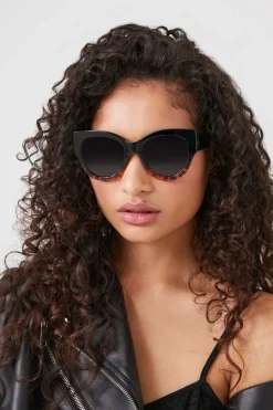 Tinted Round Sunglasses