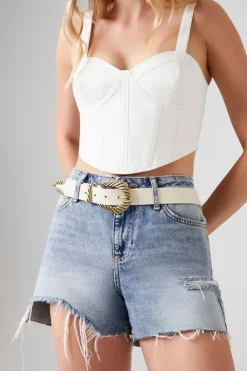 Twisted-Buckle Belt