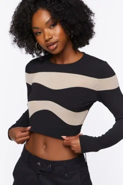 Wavy Striped Crop Top