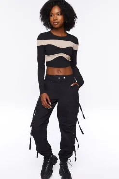 Wavy Striped Crop Top