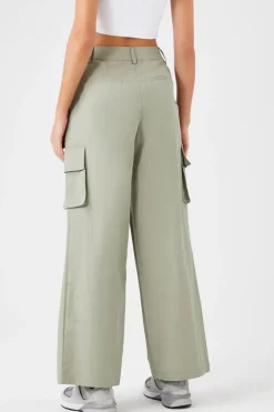 Wide-Leg Cargo Pants