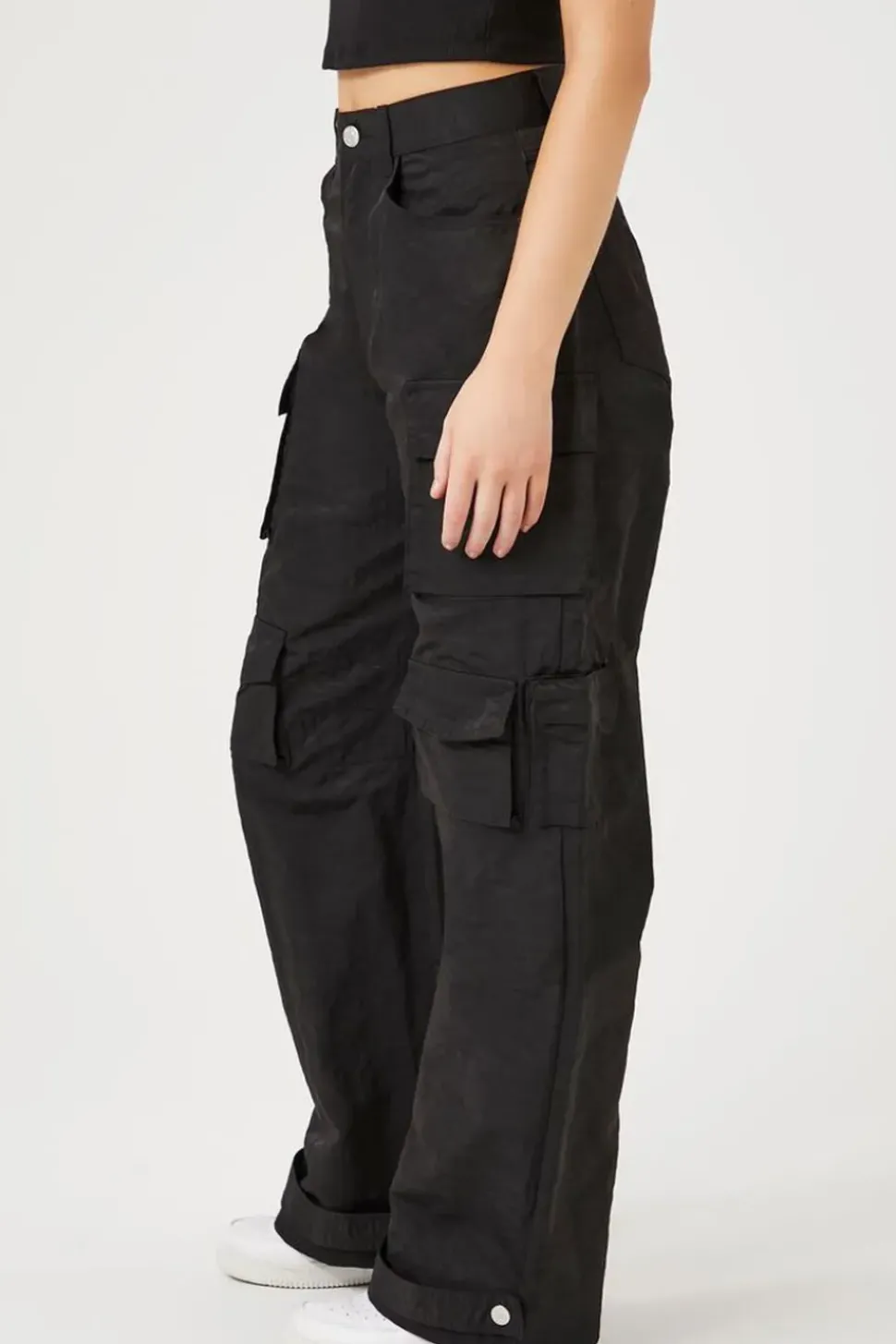 Wide-Leg Utility Cargo Pants