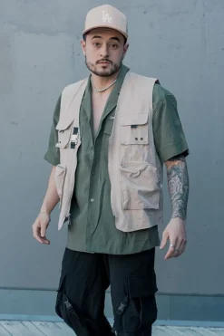 Zip-Up Utility Vest